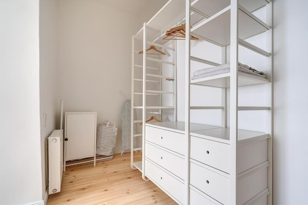Spacious 2-Bedroom Flat In Old Town By Urban Rent 빌뉴스 외부 사진