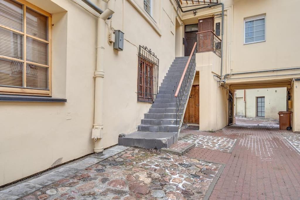 Spacious 2-Bedroom Flat In Old Town By Urban Rent 빌뉴스 외부 사진